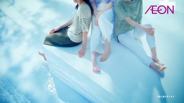 55	AEON PEACE FIT COOL	「カジュアルウェアにも本気の機能を」篇