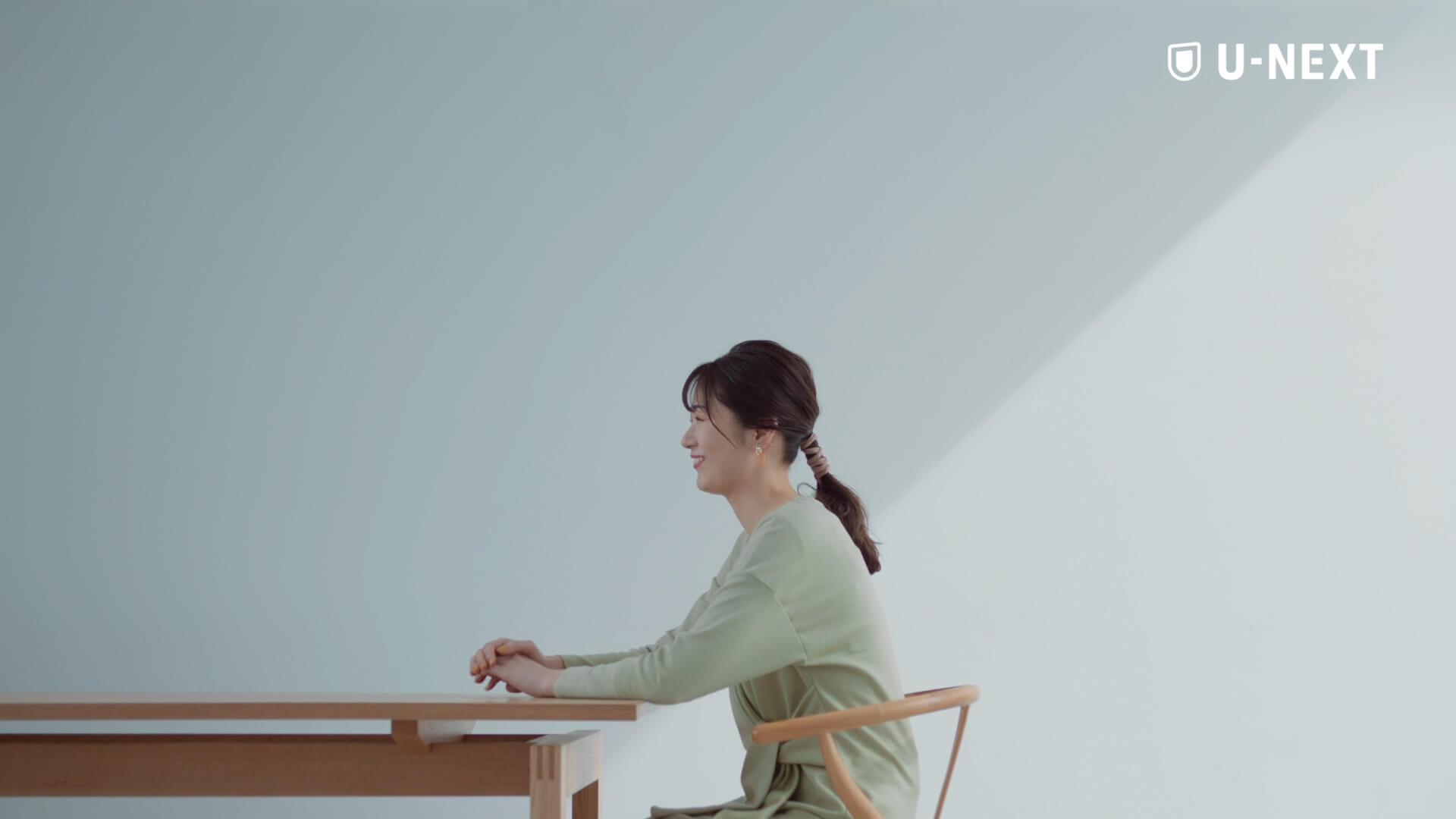 40	U-NEXT	“「韓流ファン」篇 「映画・アニメ・マンガ」篇”